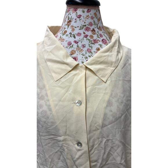 ✨ Silhouettes 5X 100% Silk Button Down Blouse – Cream Oversized Top - Picture 2 of 4